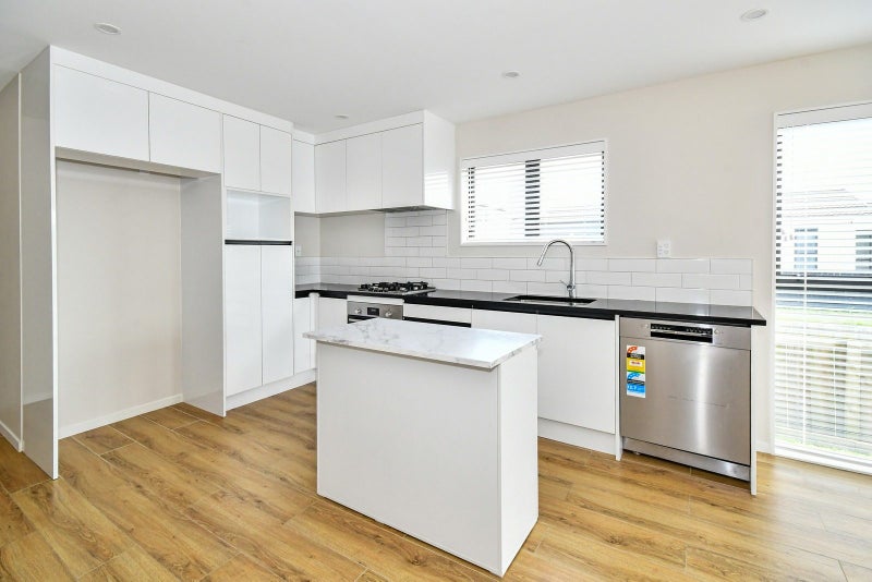 58 Cosgrave Road, Papakura, Papakura - Carousel 2