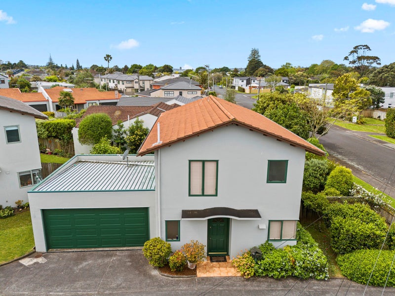 1/17 Riverview Road, Panmure, Auckland - Carousel 2