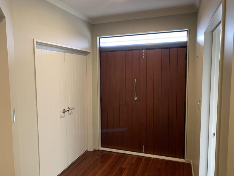 2 Stratford Place, Huntington, Hamilton - Carousel 13