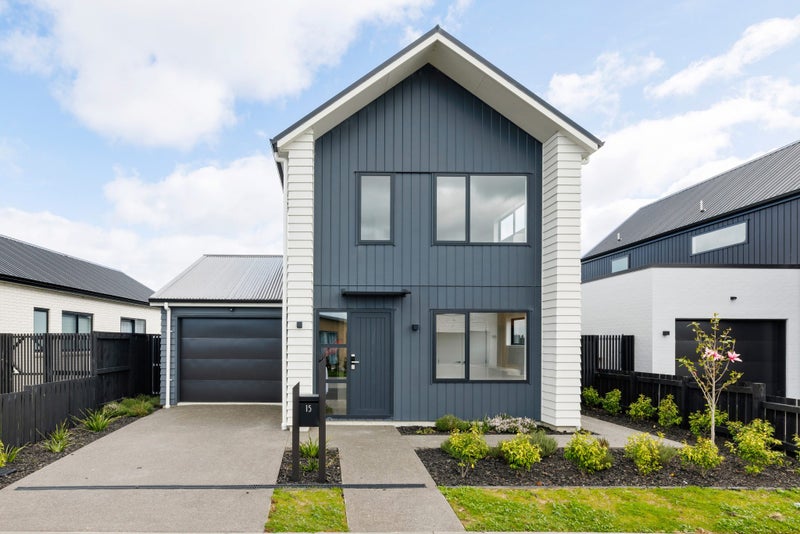 15 Guillaume Street, Chartwell, Hamilton - Carousel 1