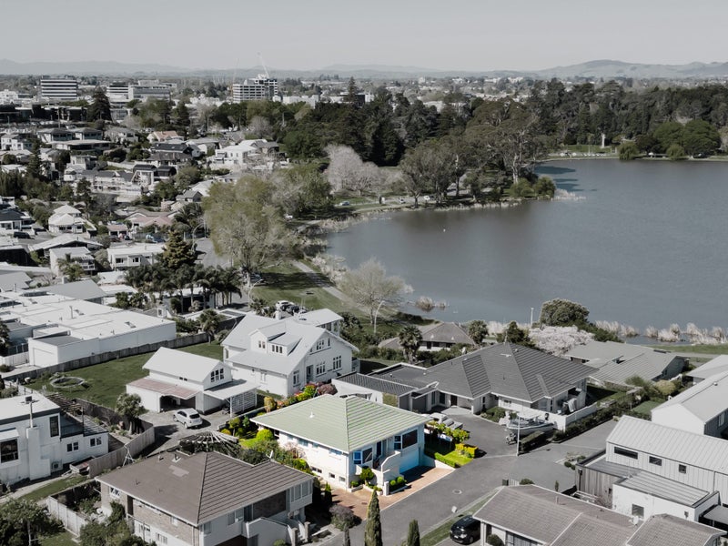 6 Domain View Lane, Frankton, Hamilton - Carousel 24