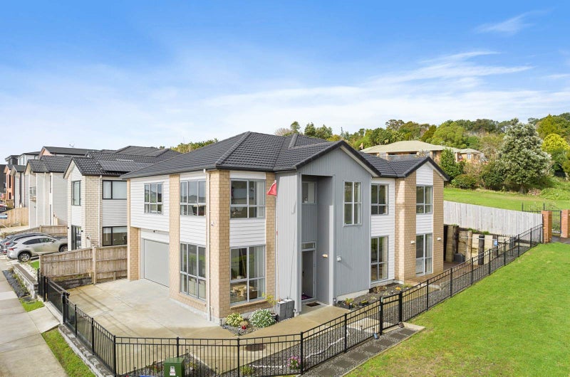 1 Elevation Street, Flat Bush, Auckland - Carousel 1