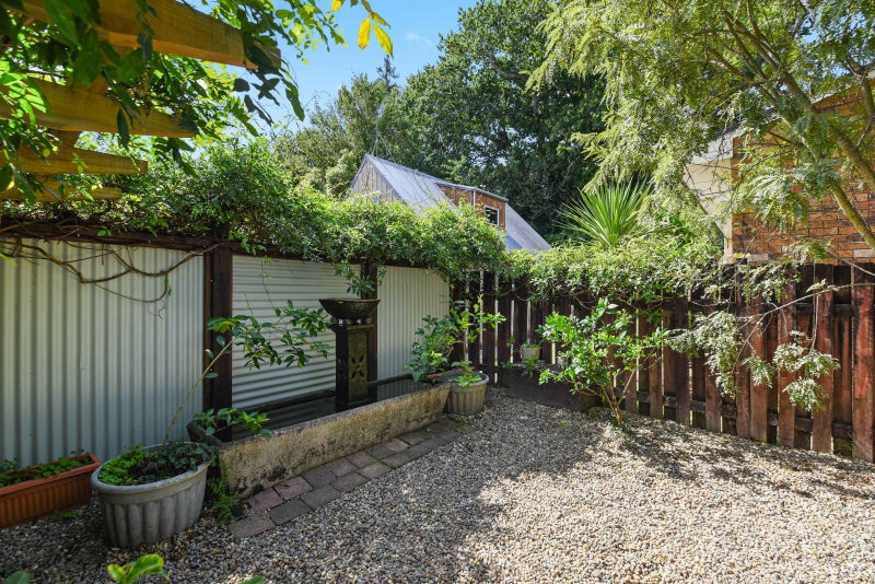 10C Opoia Road, Hamilton East, Hamilton - Carousel 14