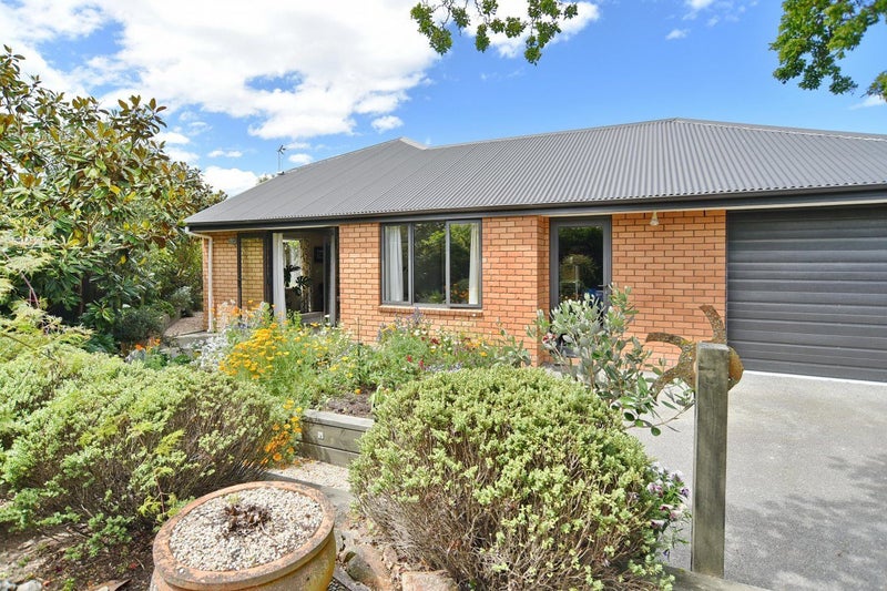 42 Titirangi Crescent, Parklands, Christchurch - Carousel 2