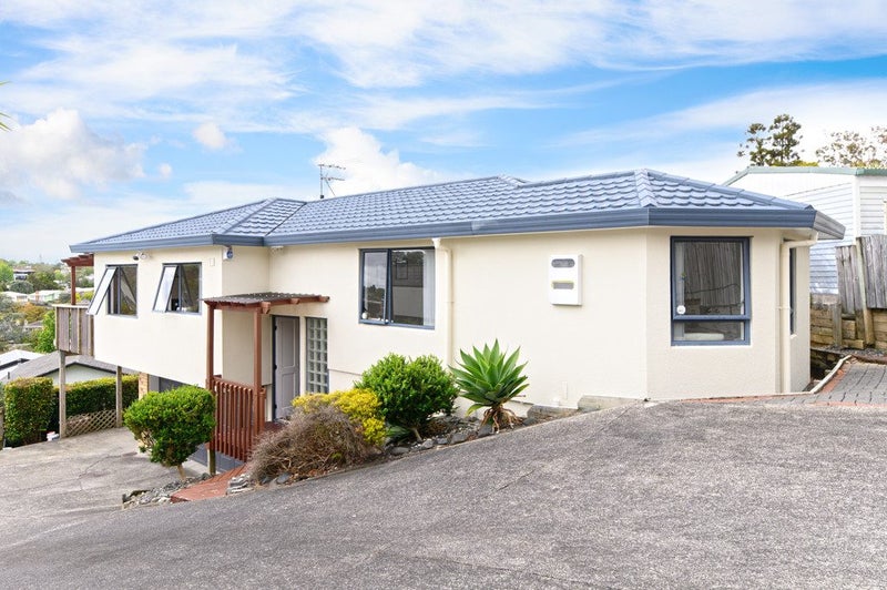 1A Erica Road, Sunnynook, Auckland - Carousel 2