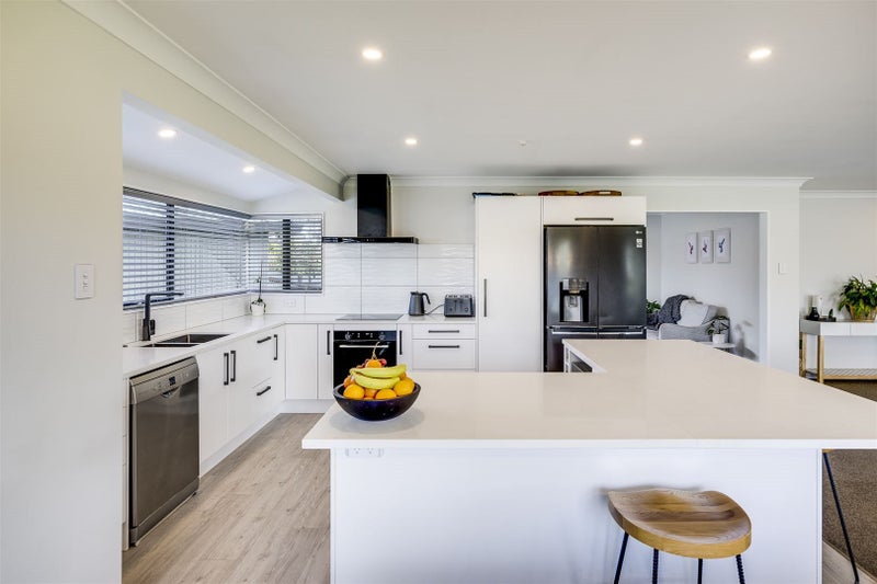 14 Lamason Street, Greenmeadows, Napier - Carousel 1
