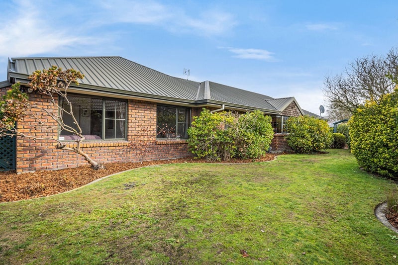 14 Fieldmoor Place, Parklands, Christchurch - Carousel 2