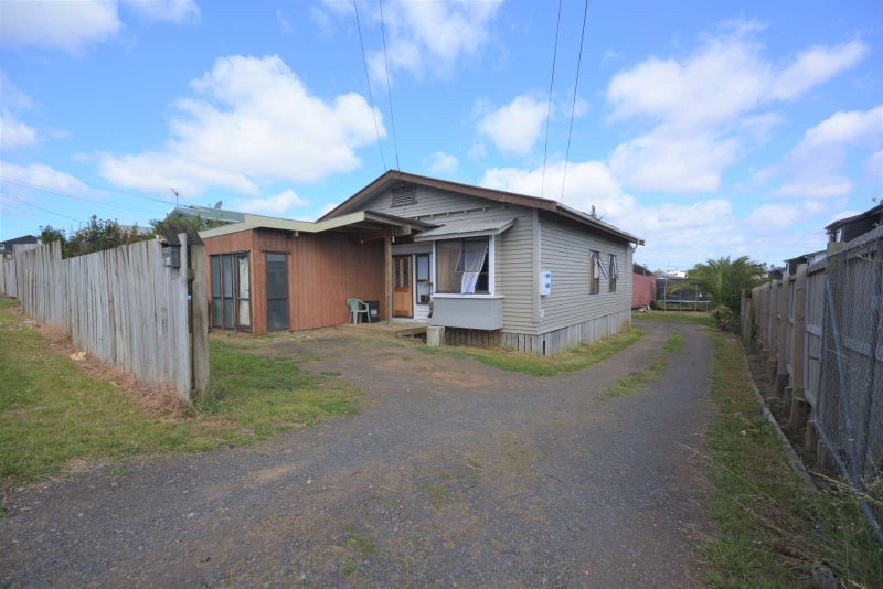 9 Hokonui Road, Otahuhu, Auckland - Carousel 1