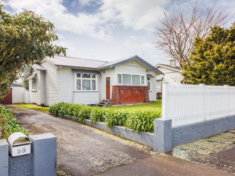 59 Lyndhurst Street, Takaro, Palmerston North - Carousel 1