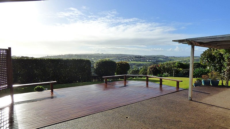 1155 Whangaparaoa Road, Gulf Harbour, Whangaparaoa - Carousel 1