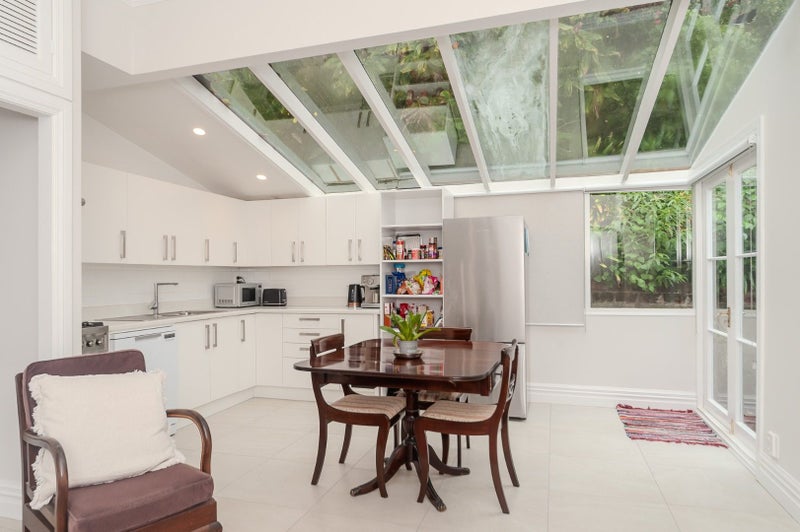 51 Garden Road, Northland, Wellington - Carousel 1