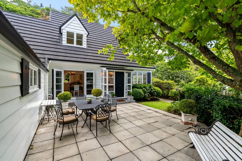 5 Khouri Avenue, Karori, Wellington - Carousel 2