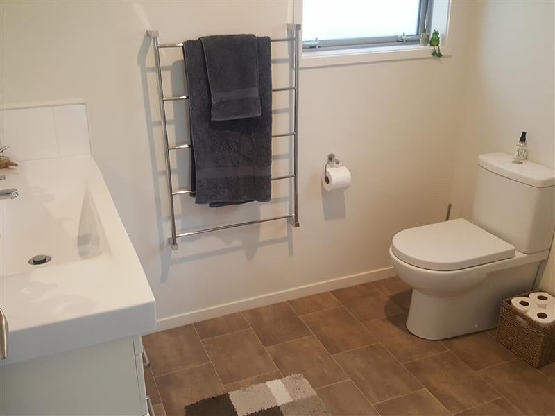 32 Rosendale Avenue, Spotswood, New Plymouth - Carousel 13