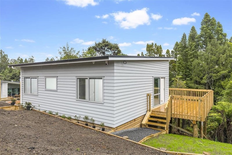 46 Tender Road, Albany - Carousel 13