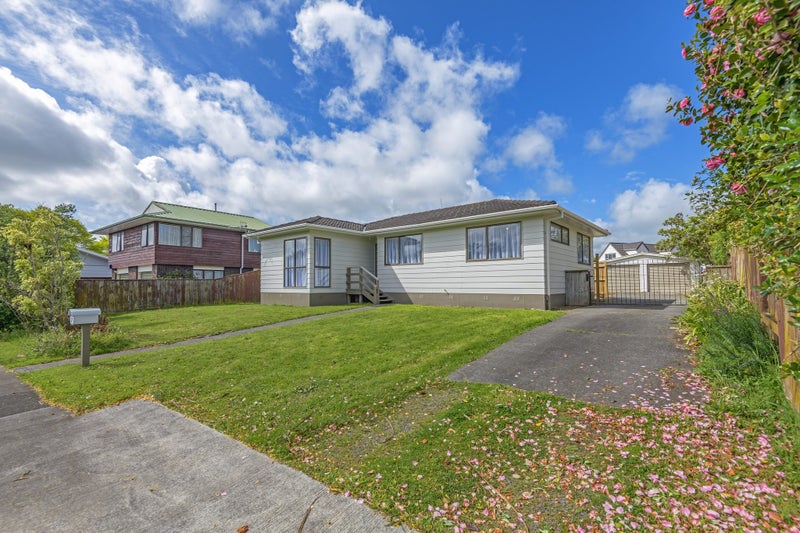 7 Lane Place, Awapuni, Palmerston North - Carousel 1