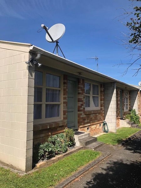 3/62 May Street, Hamilton East, Hamilton - Carousel 1