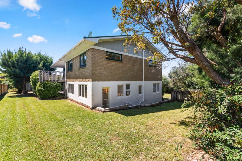 14 Imatra Place, Sunnyhills, Auckland - Carousel 2