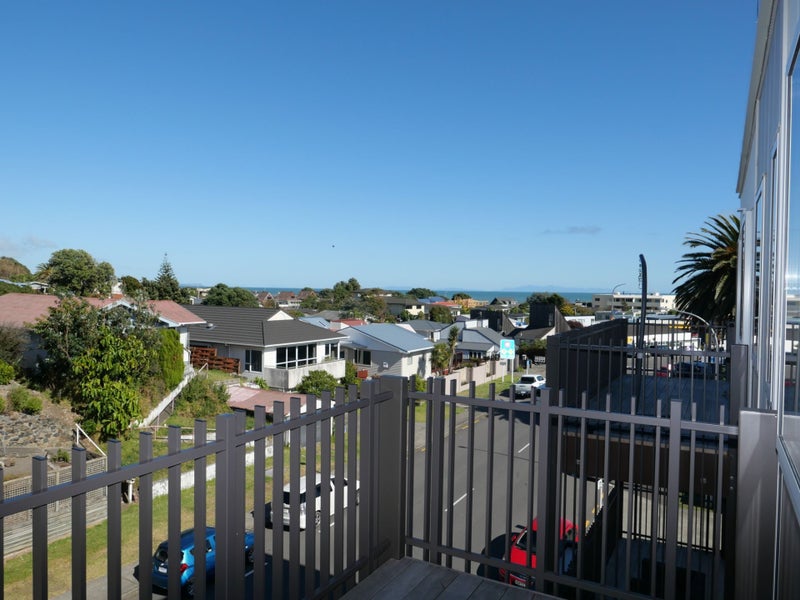 12/55 Maclean Street, Paraparaumu Beach, Paraparaumu - Carousel 2