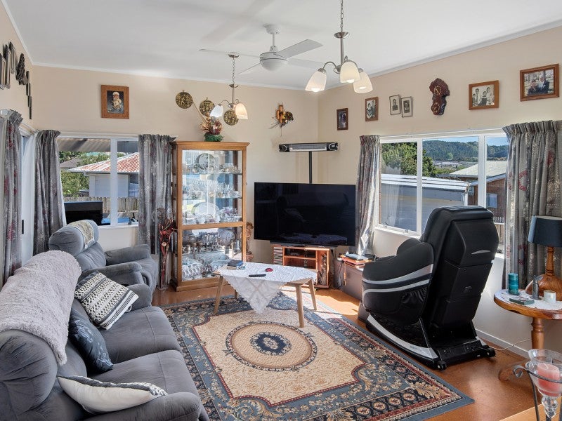 17 Amber Drive, Tikipunga, Whangarei - Carousel 2