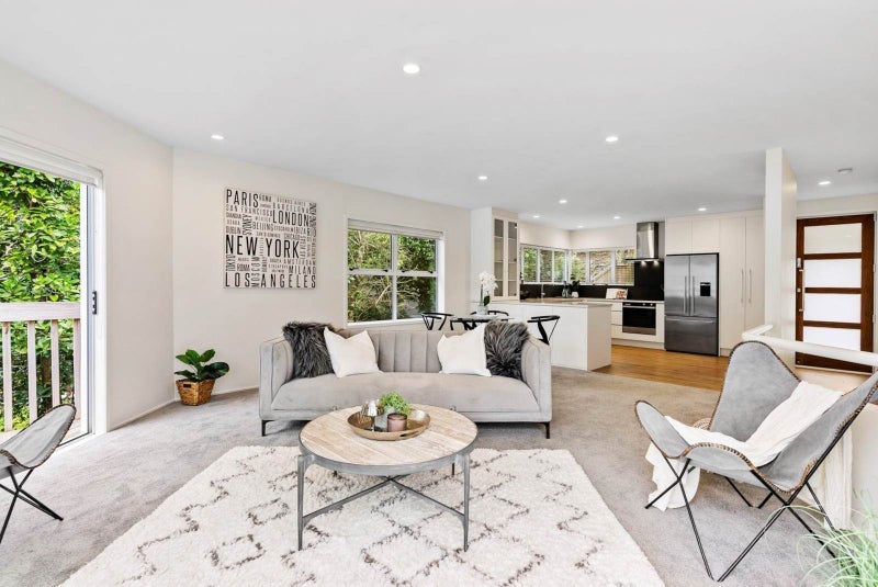 2/112 Coates Avenue, Orakei, Auckland - Carousel 2