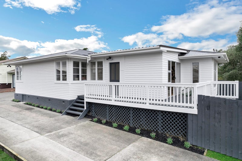 1/41 Strid Road, Te Atatu South, Auckland - Carousel 2