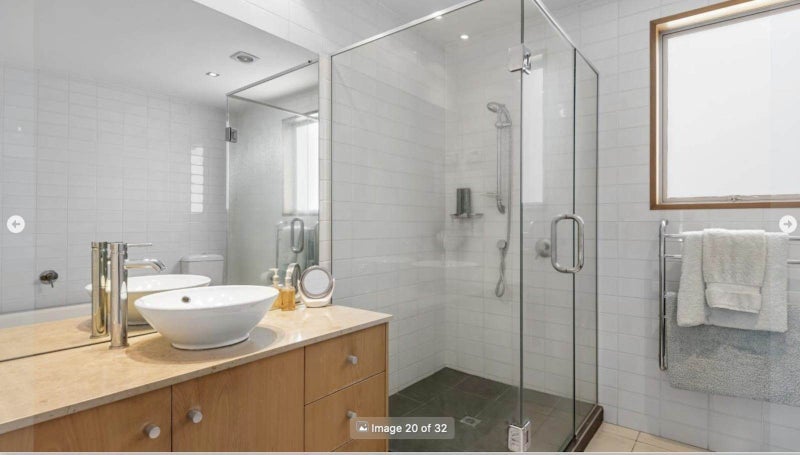 2/55 Parr Terrace, Castor Bay, Auckland - Carousel 16