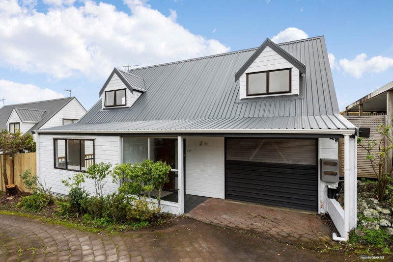 17C Wilding Avenue, Epsom, Auckland  - Carousel 1