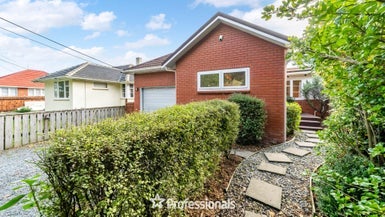 24 Godley Street, Waterloo, Lower Hutt - Carousel 1