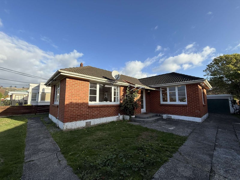 14 John Street, Trentham, Upper Hutt - Carousel 1