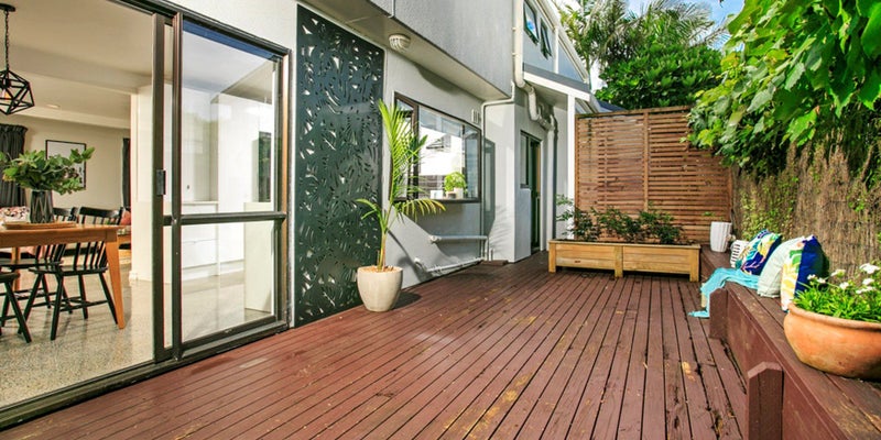 5A Hawkins Street, Meadowbank, Auckland - Carousel 21