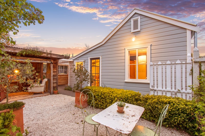 8 Edmonds Street, Woolston, Christchurch - Carousel 2