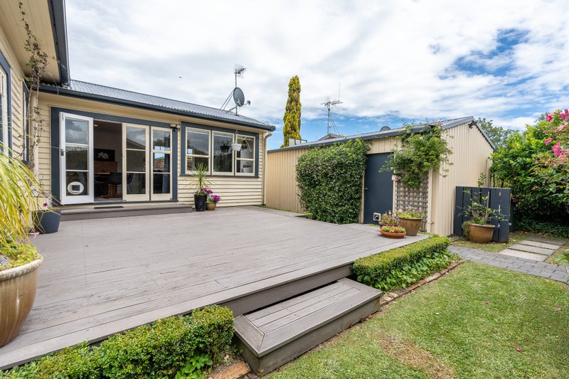 23 Claude Street, Fairfield, Hamilton - Carousel 21