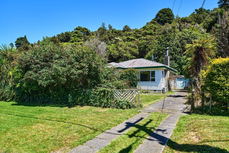 65 Hair Street, Wainuiomata, Lower Hutt - Carousel 17