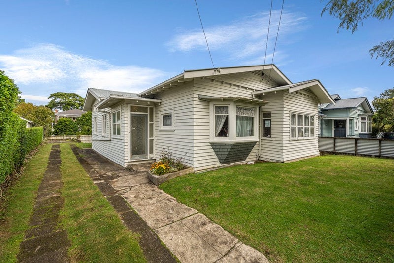 77 Halesowen Avenue, Mount Eden, Auckland - Carousel 2