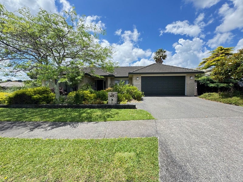 6 Newbliss Crescent, East Tamaki Heights, Auckland - Carousel 1