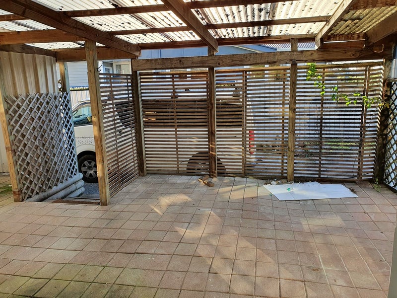 8 Jeanette Street, Glenview, Hamilton - Carousel 9