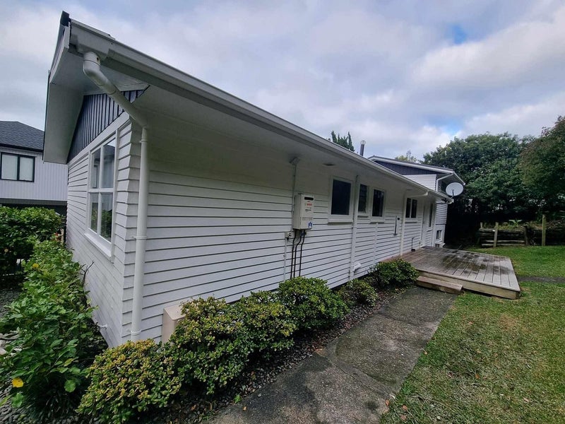 36 Wyoming Avenue, Murrays Bay, Auckland - Carousel 16