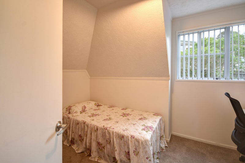 105 Glenross Street, Glenross, Dunedin - Carousel 15