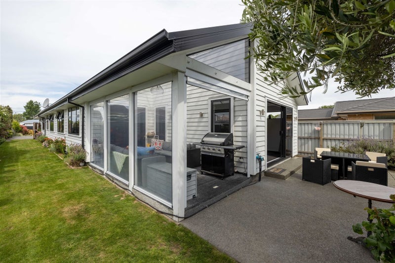 9 Woodgrove Avenue, North New Brighton, Christchurch - Carousel 2