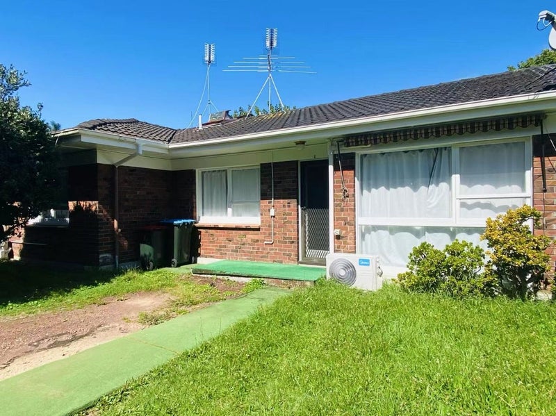 2/29 Mount Smart Road, Onehunga, Auckland - Carousel 1