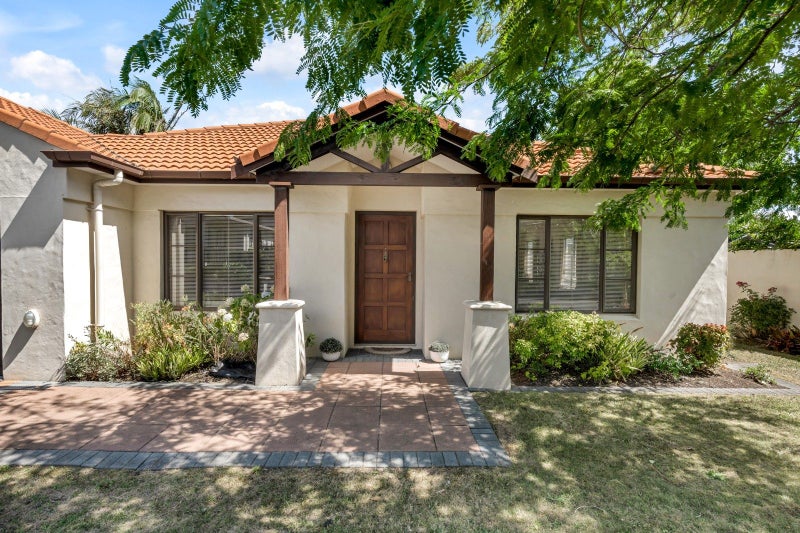 23 Seneca Court, Golflands, Auckland - Carousel 2