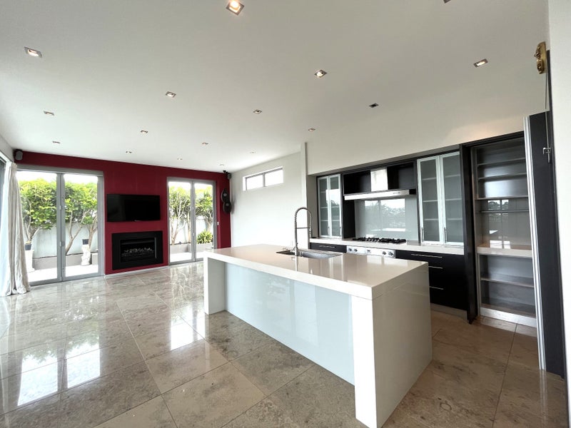 17A Puroto Street, Meadowbank, Auckland - Carousel 2
