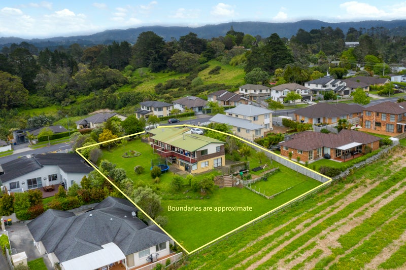 103 Lake Panorama Drive, Henderson Valley, Auckland - Carousel 18