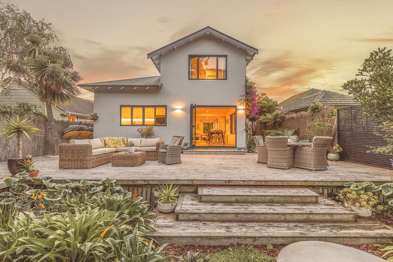 49 Head Street, Sumner, Christchurch - Carousel 1
