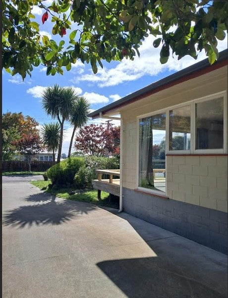 31 Reeve Road, Owhata, Rotorua - Carousel 1