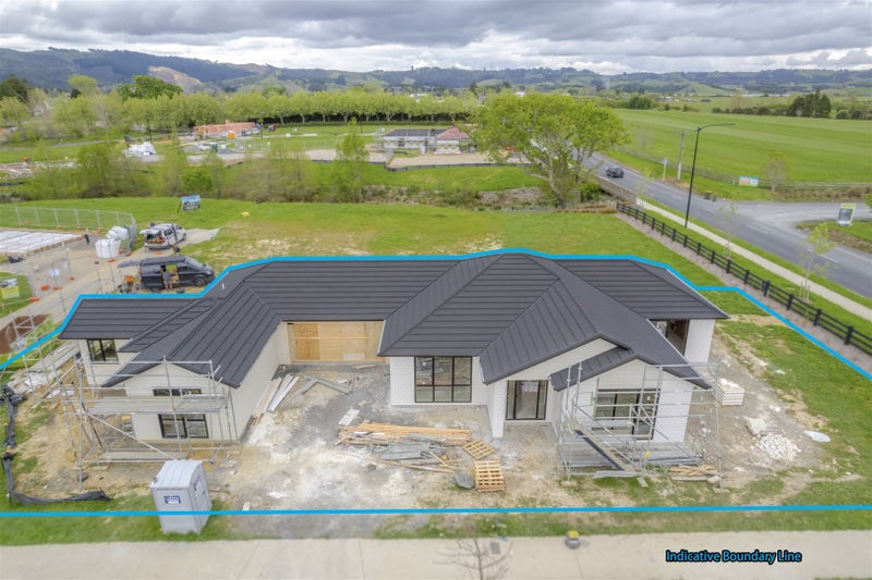 1 Munro Oak Lane, Papakura - Carousel 2