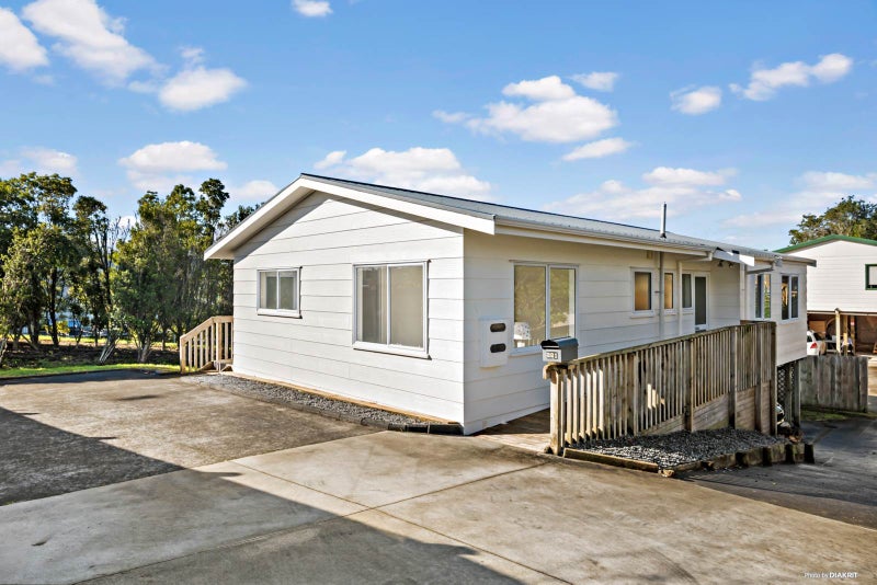 321 Albany Highway, Rosedale, Auckland - Carousel 1