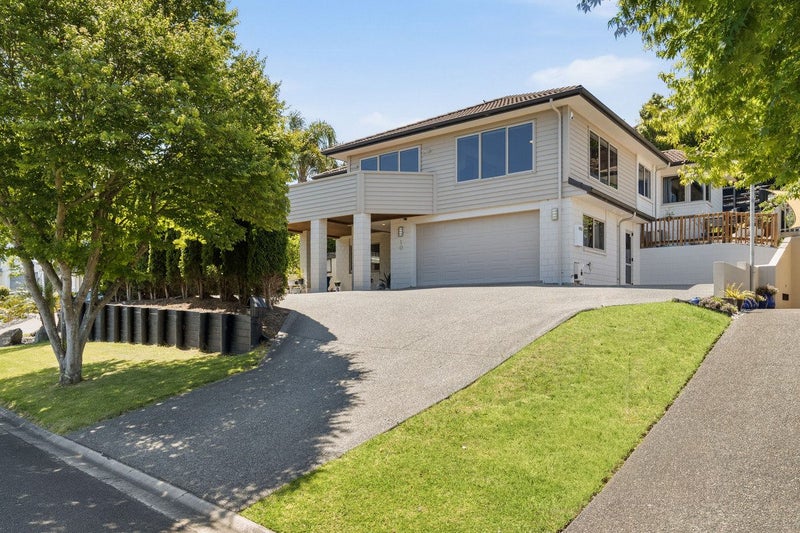 10 Harkin Close, Bethlehem, Tauranga - Carousel 1