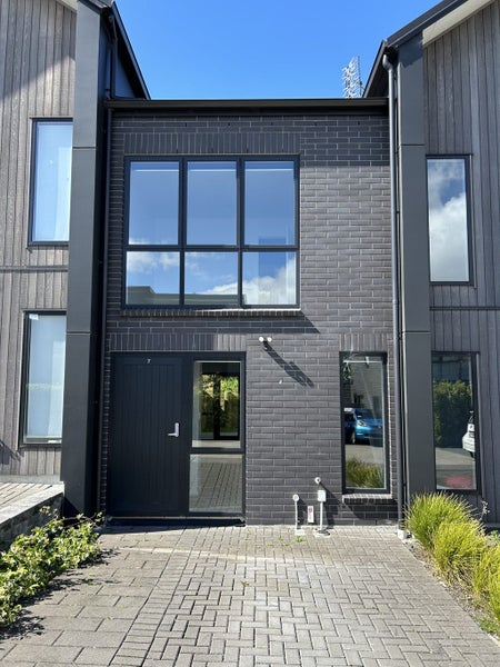 7/27 Price Crescent, Mount Wellington, Auckland - Carousel 14