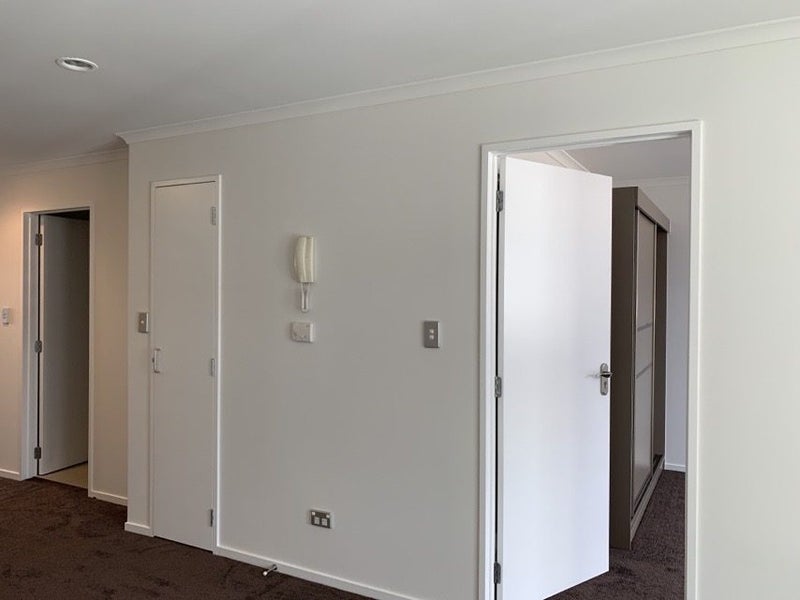 220/26 Remuera Road, Newmarket, Auckland - Carousel 15